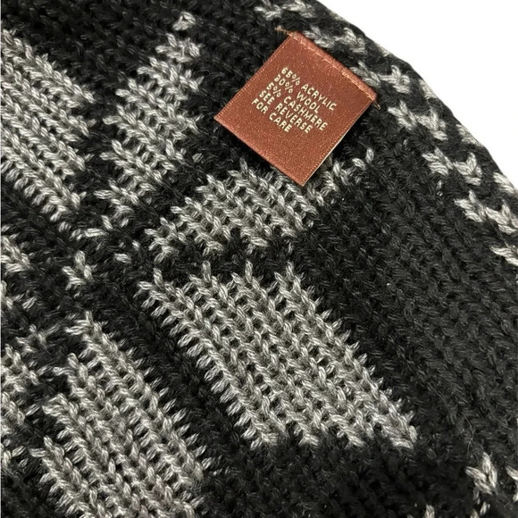 525 America Cashmere Wool Blend Turtleneck Poncho - Picture 5 of 7